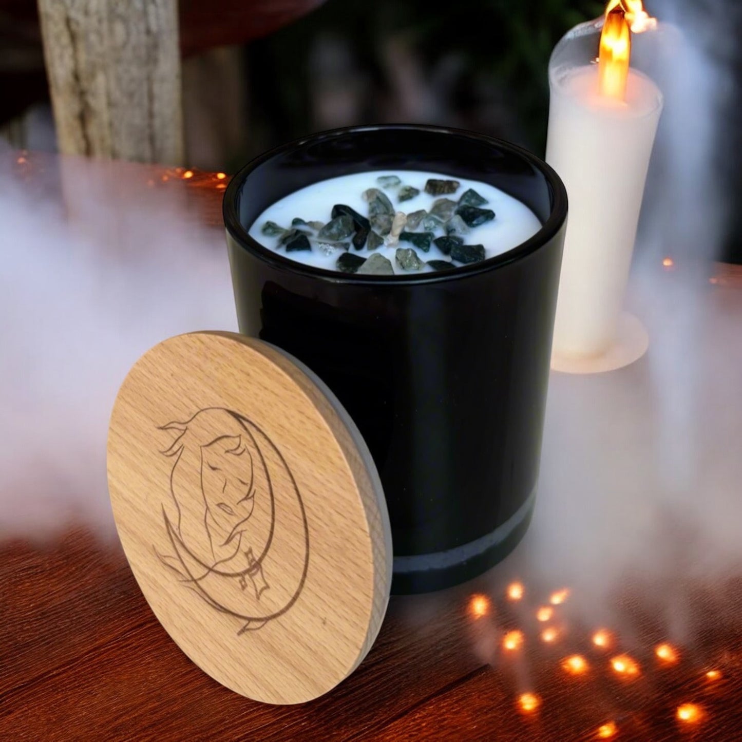 Moss Agate Candle with Black Tea & Lychee