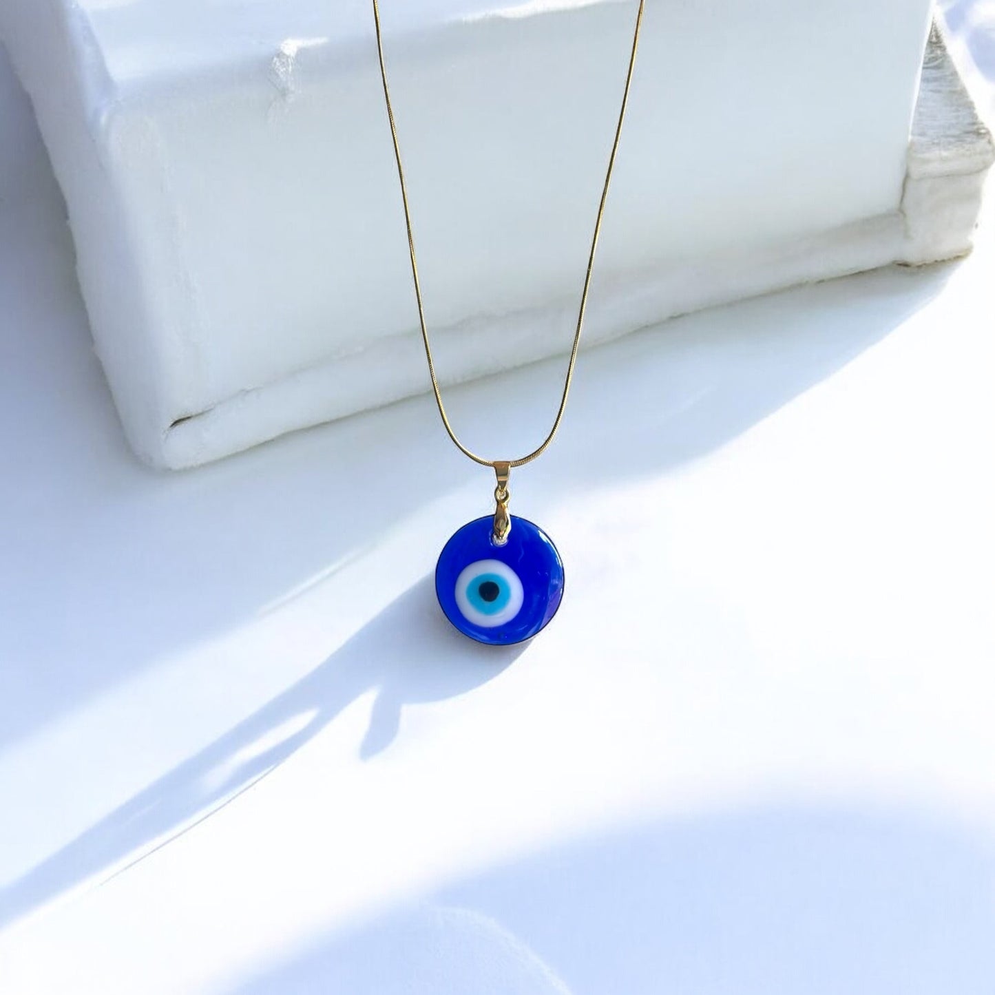 Chic Glass Eye Necklace 🧿✨