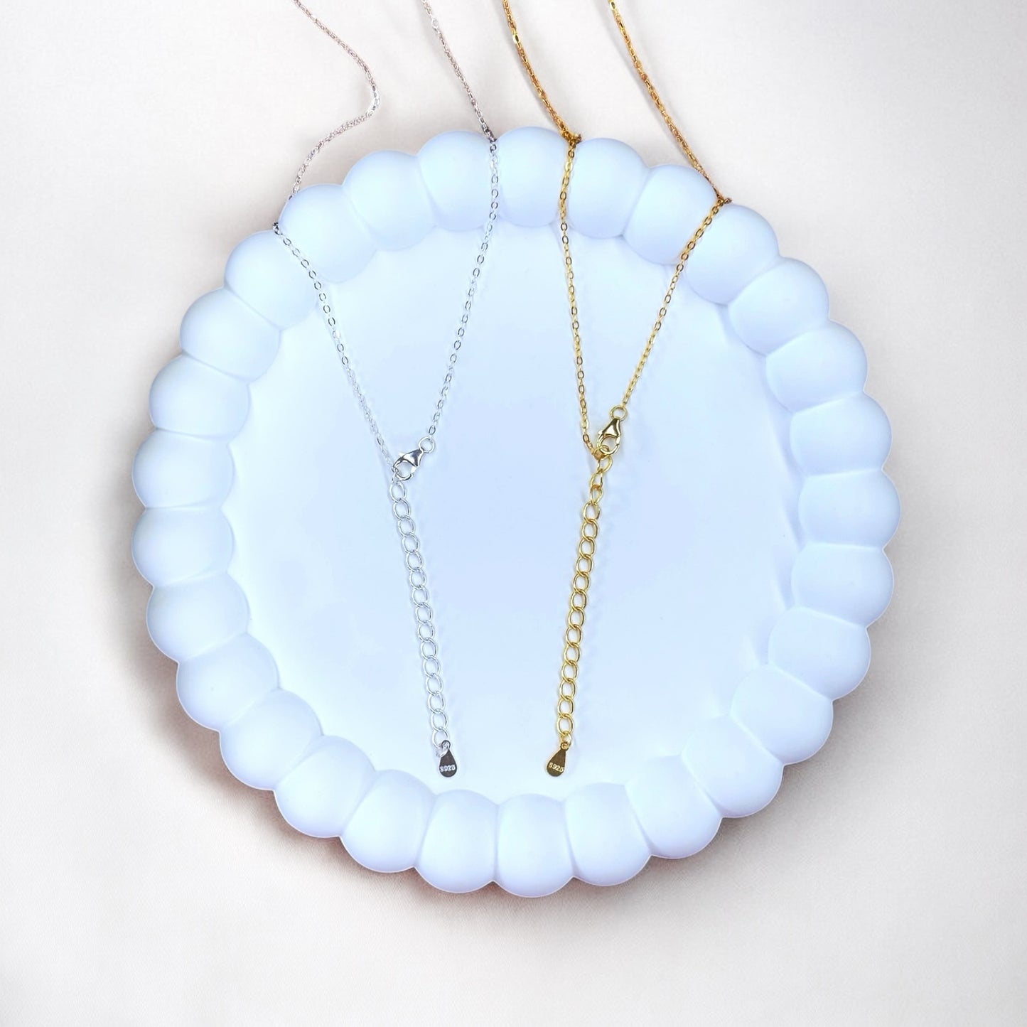 Stella Cross Necklace